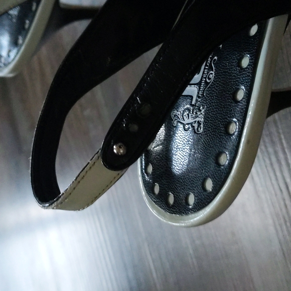 🖤SOLD 🖤JLo heels - Picture 4 of 4